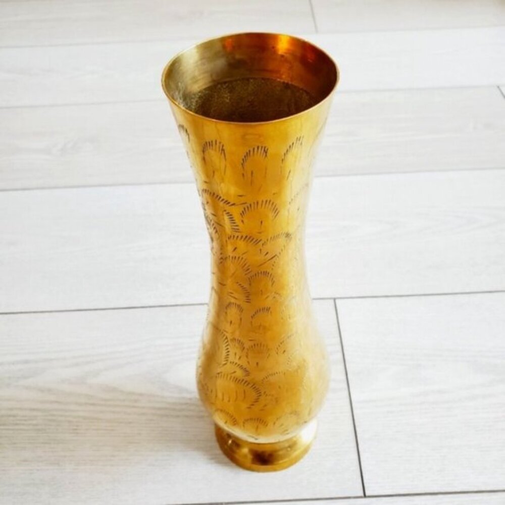 Art Deco 50s Vintage Vase Handmade Etched floral ornaments Solid Brass - Picture 3 of 8